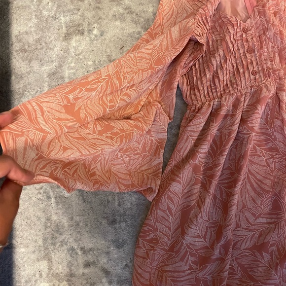 Boho Ruffle Summer Dress with Flare Sleeves Peach Pink Color - Picture 3 of 3